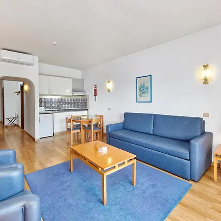 布里萨索尔公寓式酒店 4* 阿尔布费拉