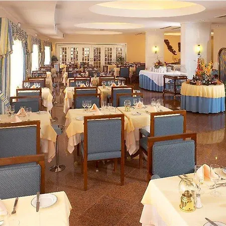 Hotel apartamentowy Brisa Sol 4*
