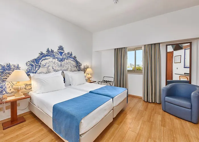 Apart-hotel Brisa Sol 4*